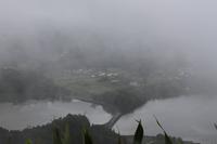 Sao Miguel: „Vista do Rei“ mit Blick auf die Seen Lagoa Azul und Lagoa Verde 