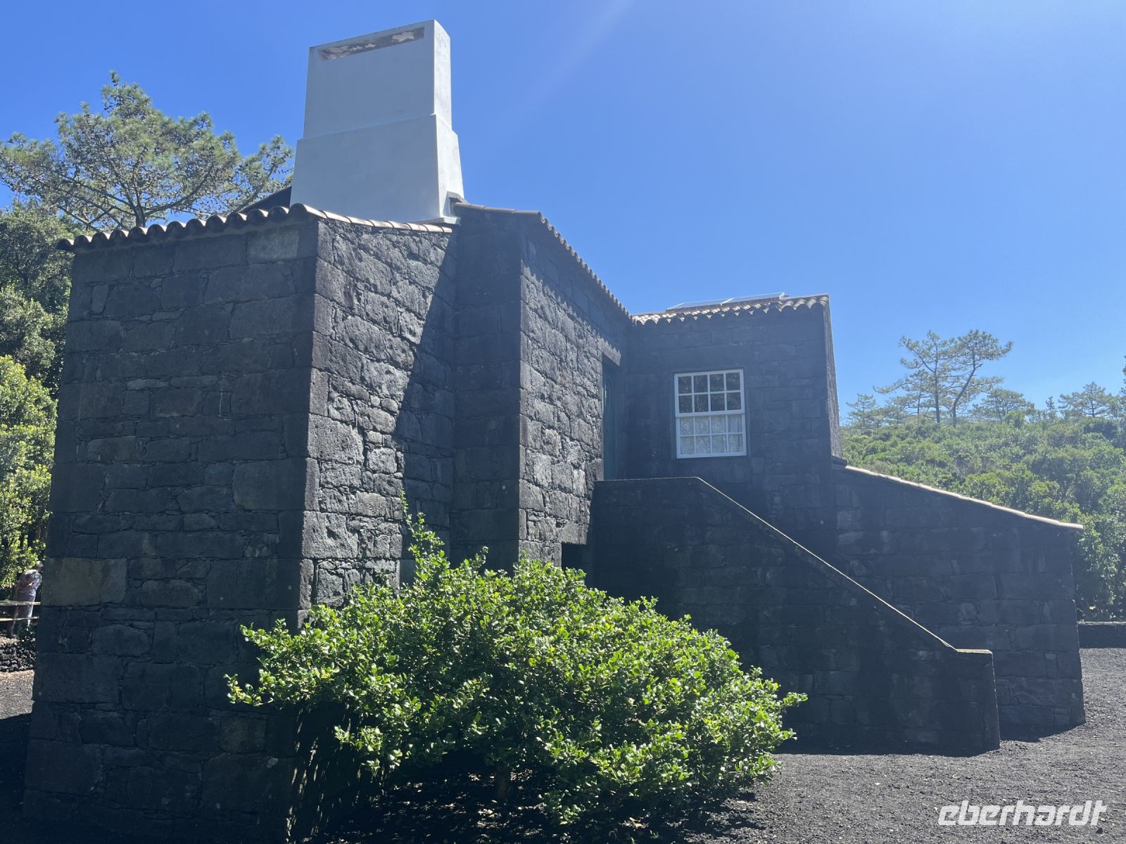 Haus aus Basalt