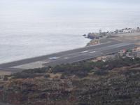 Landeanflug auf den Flughafen von Funchal