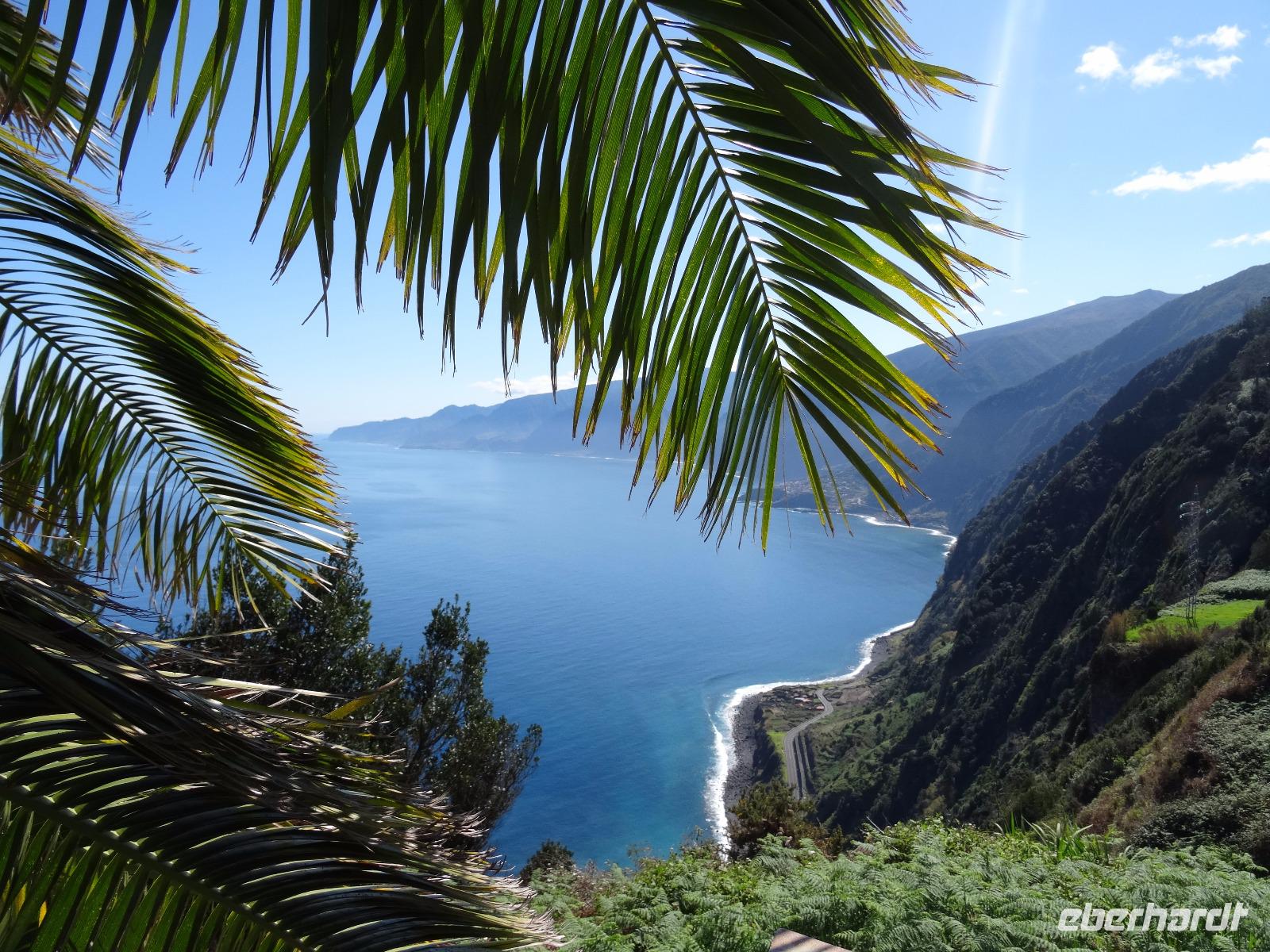 Fotostopp mit Blick auf Ribeira  da Janela