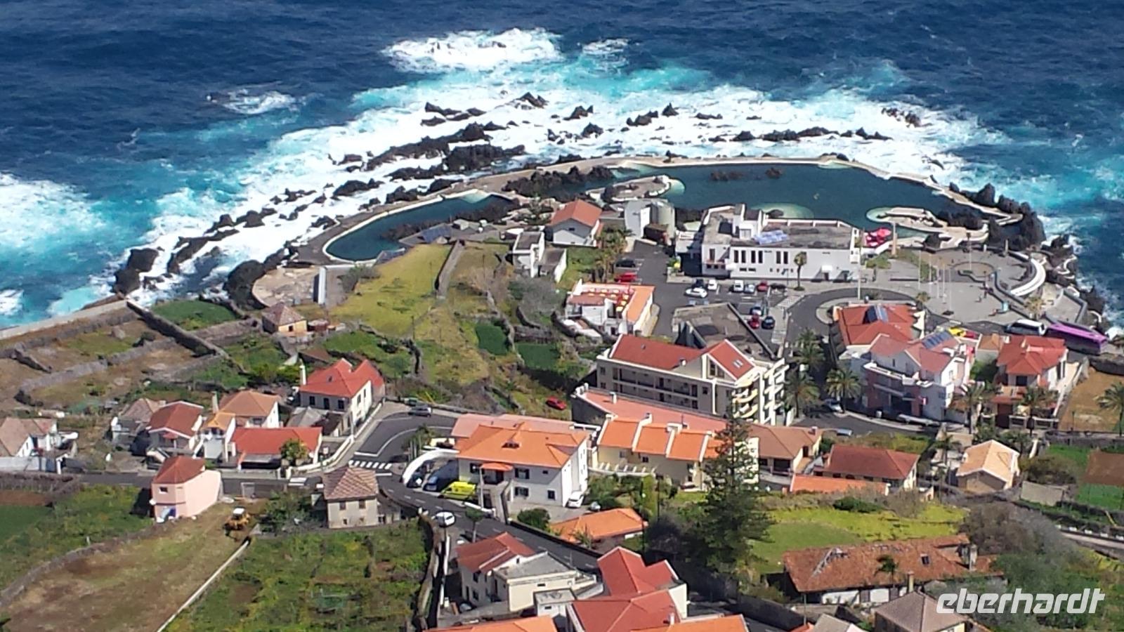 Meeresschwimmbecken in Porto Moniz