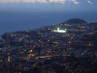 Blick auf das nächtliche Funchal