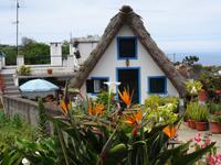 Santana - und seine strohbedeckten Häuschen