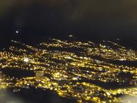 Espetada - Abendessen in Funchal mit nächtlichem Blick auf die Stadt