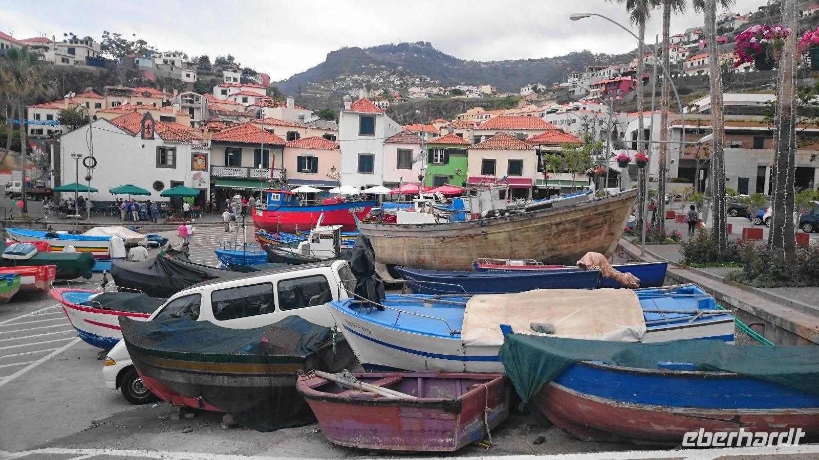 Der Hafen von Câmara de Lobos