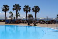 Der Pool im Hotel Four Views Oasis II