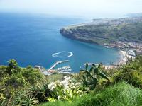 Blick auf die Landebahn von Madeira