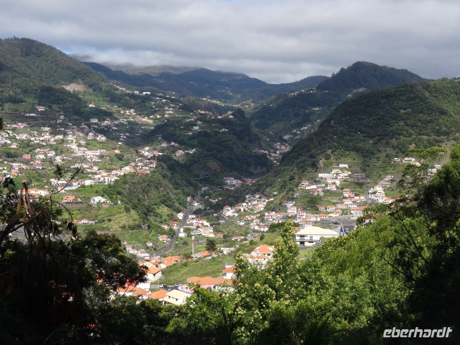 Wanderung entlang der Levada von Marocos