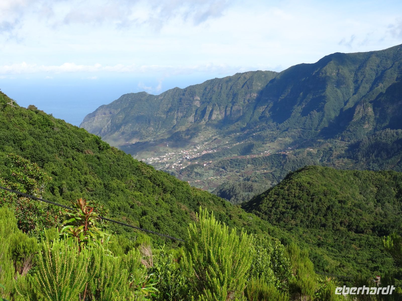 Encumeada-Pass - Blick auf die Ost- West-Küste