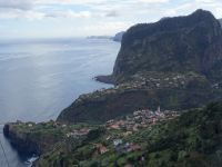 Blick auf den Adlerfelsen sowie die Ostspitze der Insel