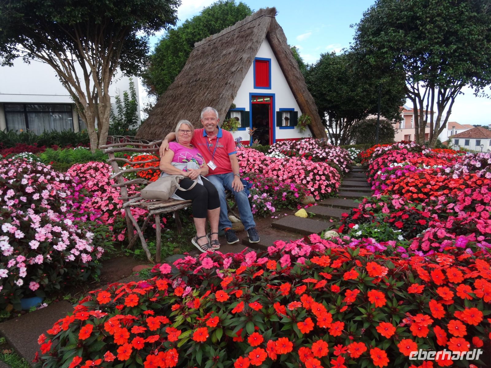 Santana: Reiseleiter und Gattin