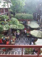 Blick  -  Innenhof der Markthalle