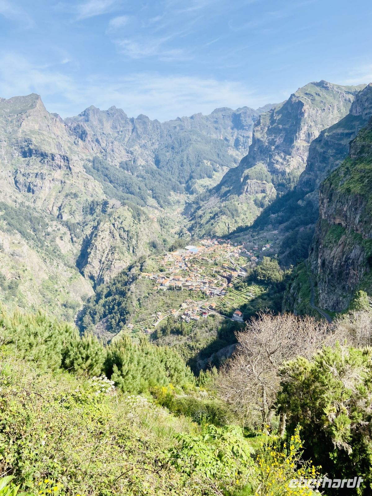 Gigantisches Felsmassiv
