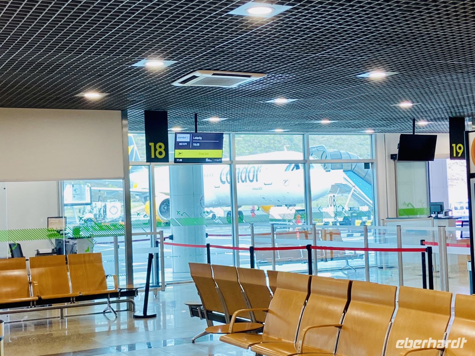 Unser Flieger wartet schon