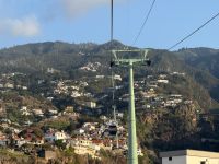 ...mit der Seilbahn nach Monte (5)