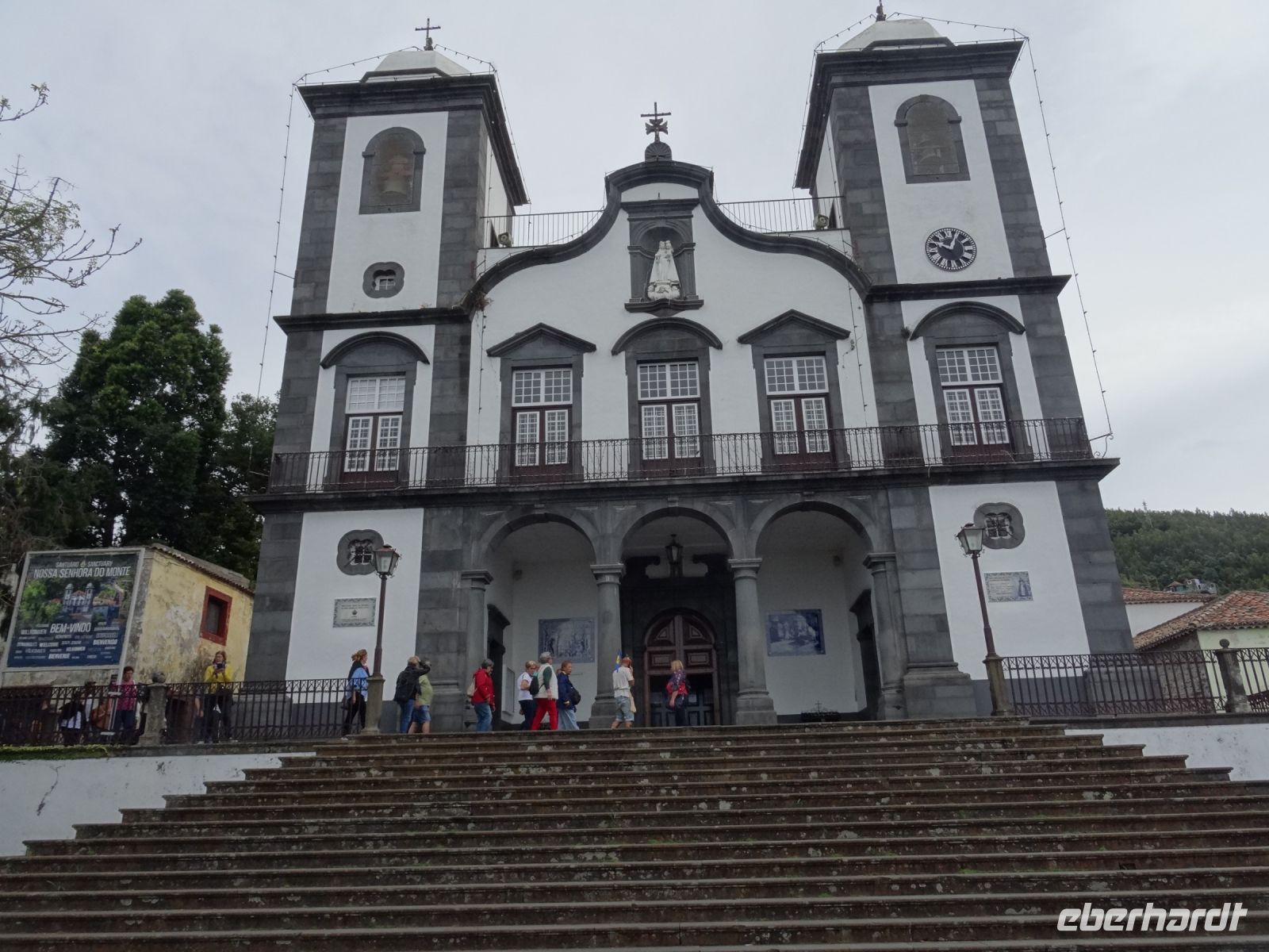Monte und seine Kirche