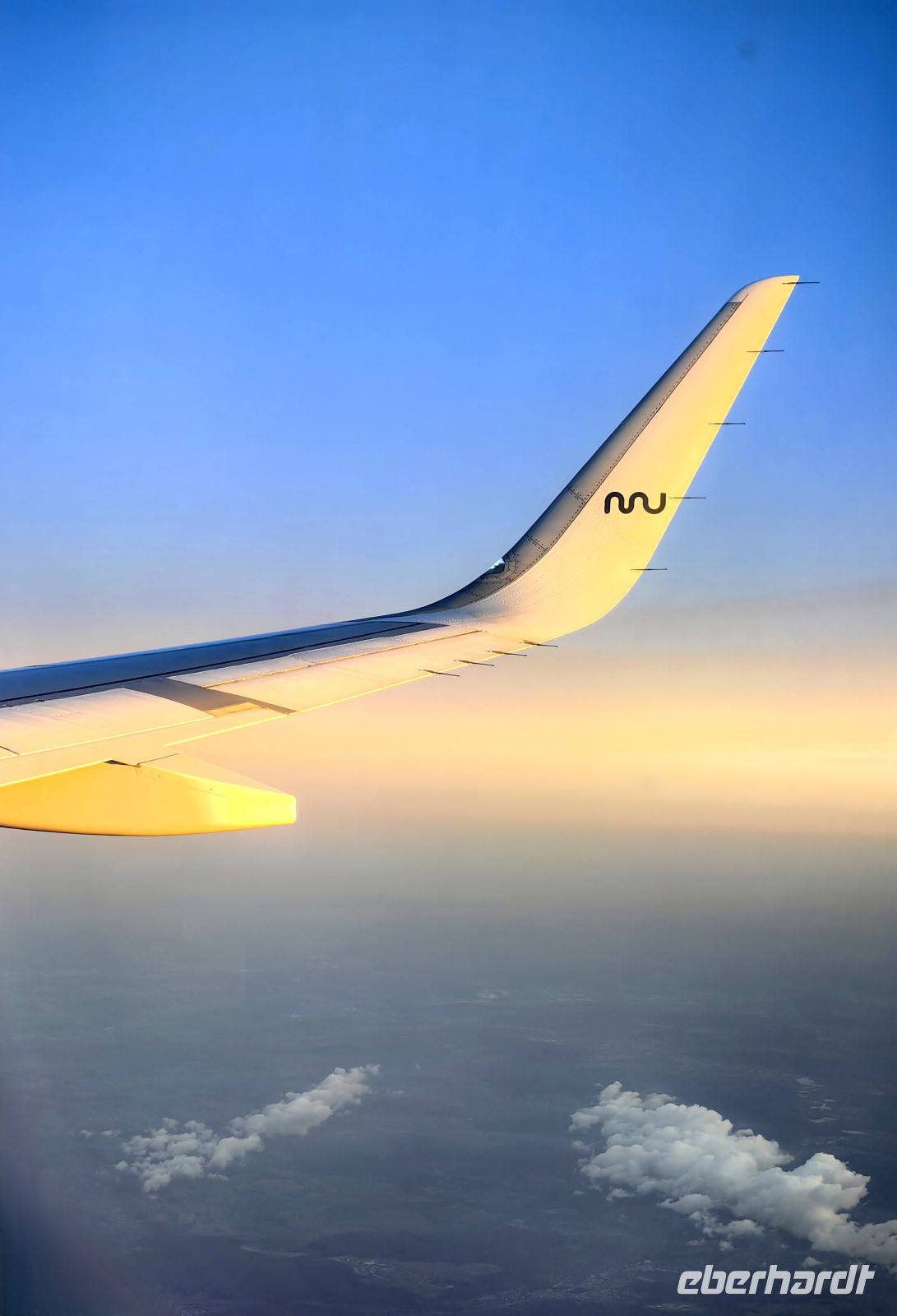 Die Sonne geht auf &ndash; &copy;  (Eberhardt TRAVEL)