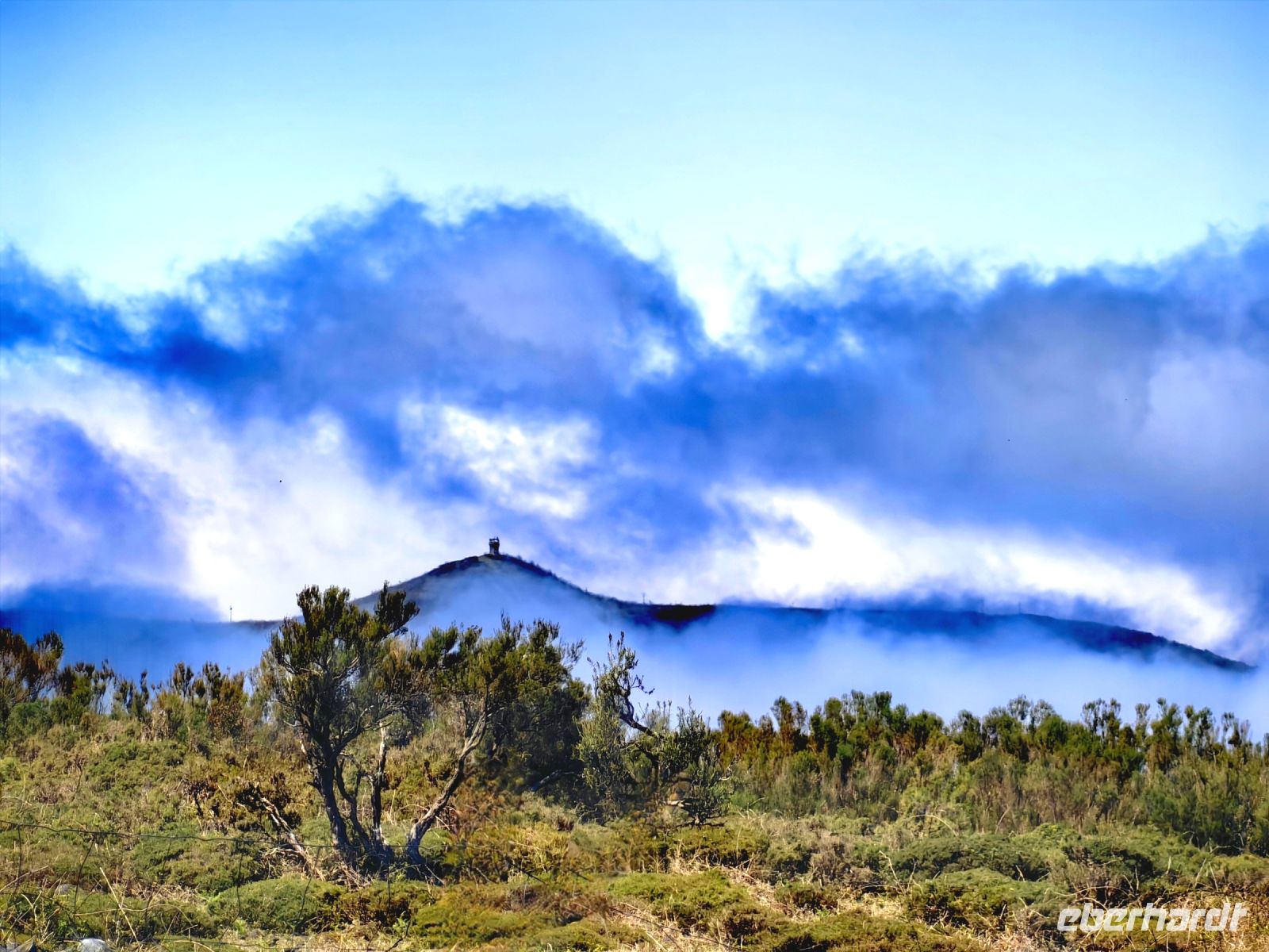 Tolle Lichtspiele mit Wolken auf der Hochebene Paul da Serra &ndash; &copy;  (Eberhardt TRAVEL)