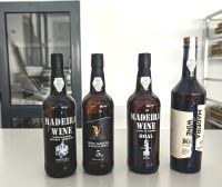 Unterschiedlich gereifte Madeiraweine &ndash; &copy; Simone Willner (Eberhardt TRAVEL)