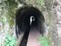 Levadawanderung - zu jeder Levada gehört ein Tunnel &ndash; &copy; Hans-Joachim Trutz (Eberhardt TRAVEL)