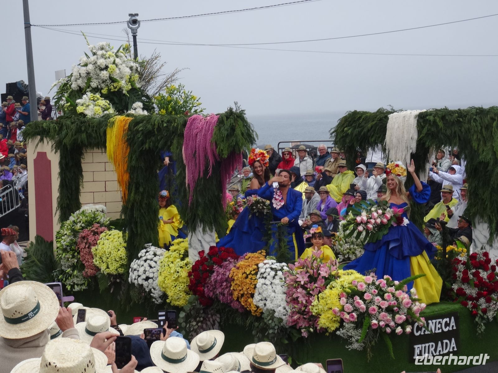 Funchal - Blumenkorso &ndash; &copy;  (Eberhardt TRAVEL)