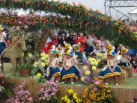 Funchal - Blumenkorso &ndash; &copy; Hans-Joachim Trutz (Eberhardt TRAVEL)