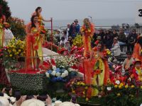 Funchal - Blumenkorso &ndash; &copy; Hans-Joachim Trutz (Eberhardt TRAVEL)