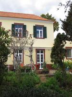 Das Wohnhaus im Kräutergarten