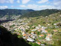 Kurven gehören zum typischen Straßenbild