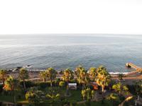 Blick aufs Meer vom Hotel Oasis