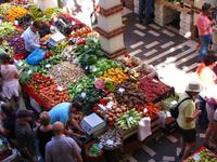 In der Markthalle Funchals