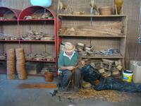 Korbflechter bei der Arbeit