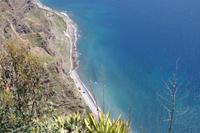 Blick vom Cabo Girâo 582 m in die Tiefe