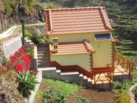 Levada-Wanderung - neues Wohnhaus