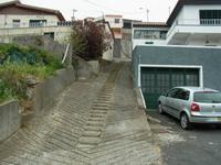 Steiler Abstieg nach der Levadawanderung