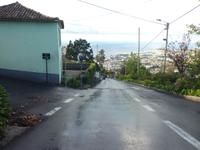 gestolpert und Hut verloren