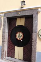 Gestaltete Türen in der Altstadt von Funchal