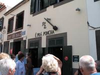 Unser 1. Nikita in der Bar 