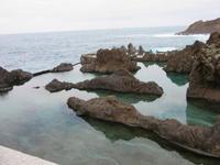 natürliche Lava-Schwimmbecken