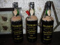 privates Weingut - alter Madeira-Wein