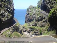 Blick auf die alte Küstenstraße