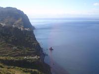 Blick zur Steilküste von Cabo Cirao