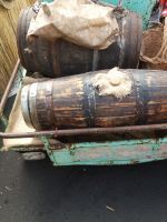 alte Weinfässer