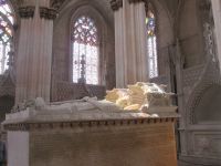 Batalha: Grabstätte König Johann I. und Königin Philipa von Lancaster