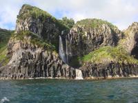 entlang der Küste von flores