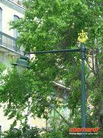 alle Straßenlaternen tragen des Schiff des Hl. Vincent