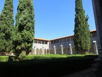 Kloster Bathalla – romanischer Kreuzgang