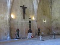 Kloster Bathalla – Kreuzgang – Mahnmal des unbekannten Soldaten