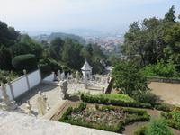 Treppenanlage von Bom Jesus mit Blick auf Braga