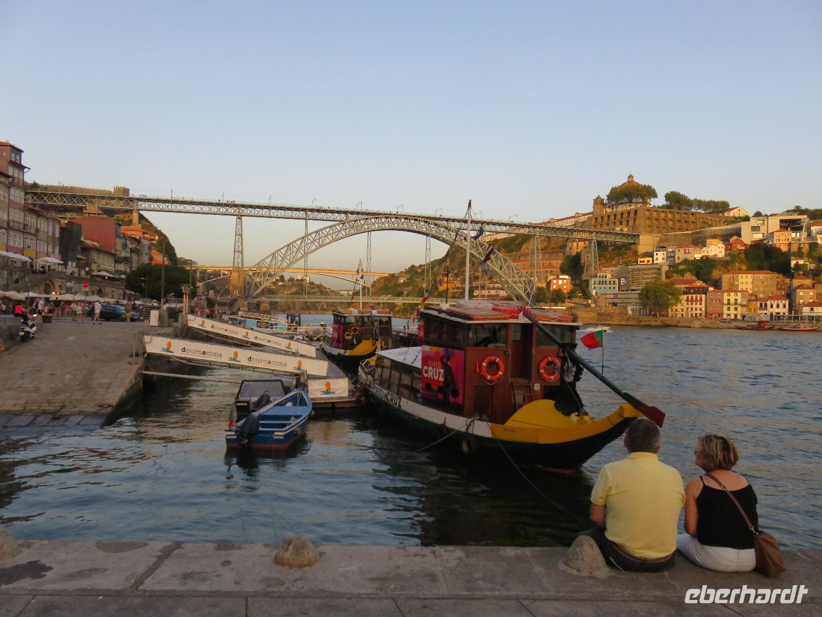 Abendstimmung im Ribeira-Viertel
